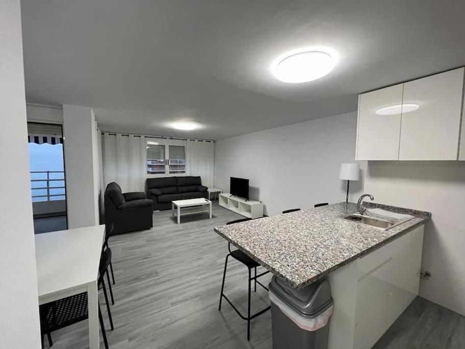 Apartamento Con Vistas Al Mar Alicante Esterno foto